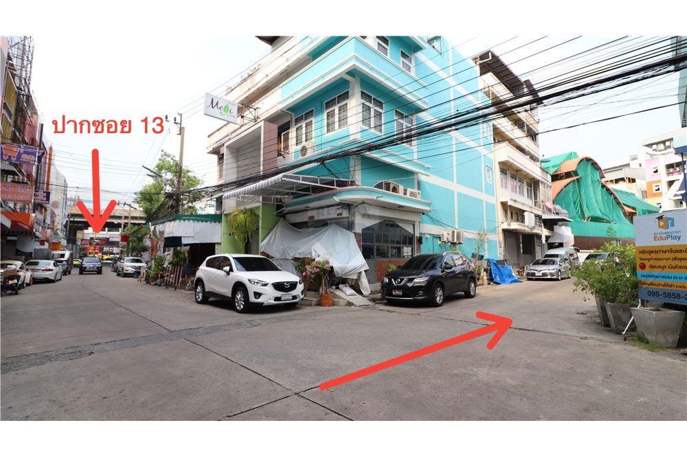 Bangkok Noi Condo single house for sale for rent secondhand
